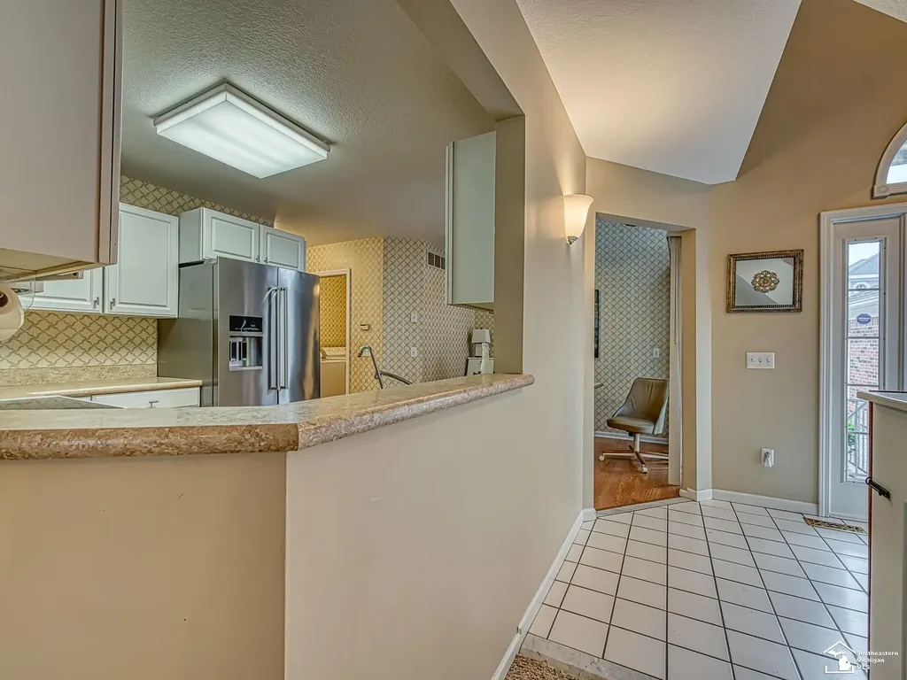 604 Meadowlands Court Monroe Charter Township MI 48161