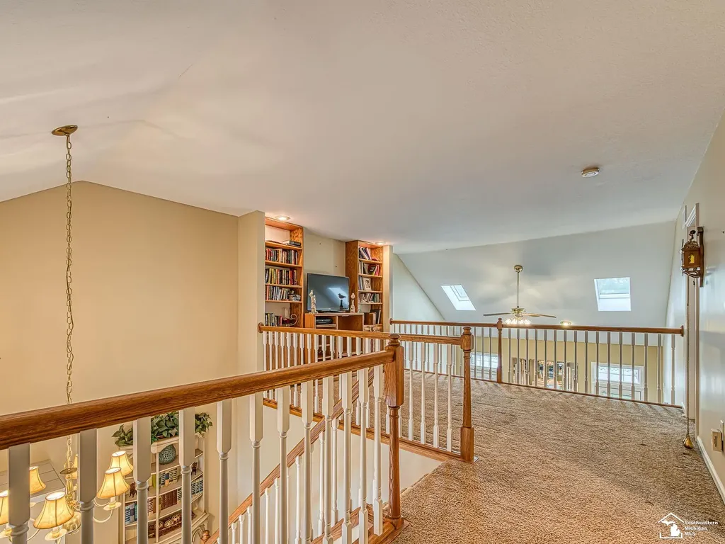 604 Meadowlands Court Monroe Charter Township MI 48161