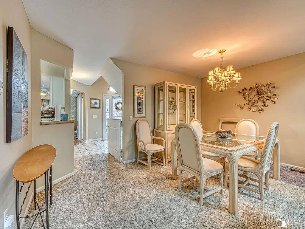 604 Meadowlands Court Monroe Charter Township MI 48161