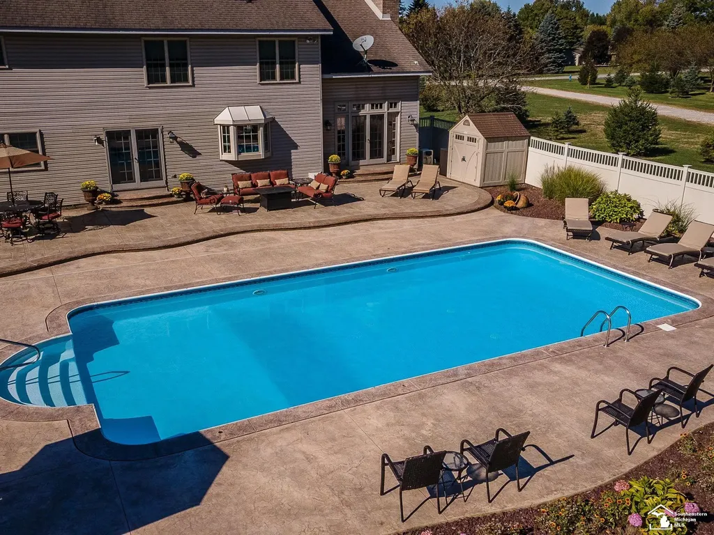 14725 Dixon Road Dundee Township MI 48131