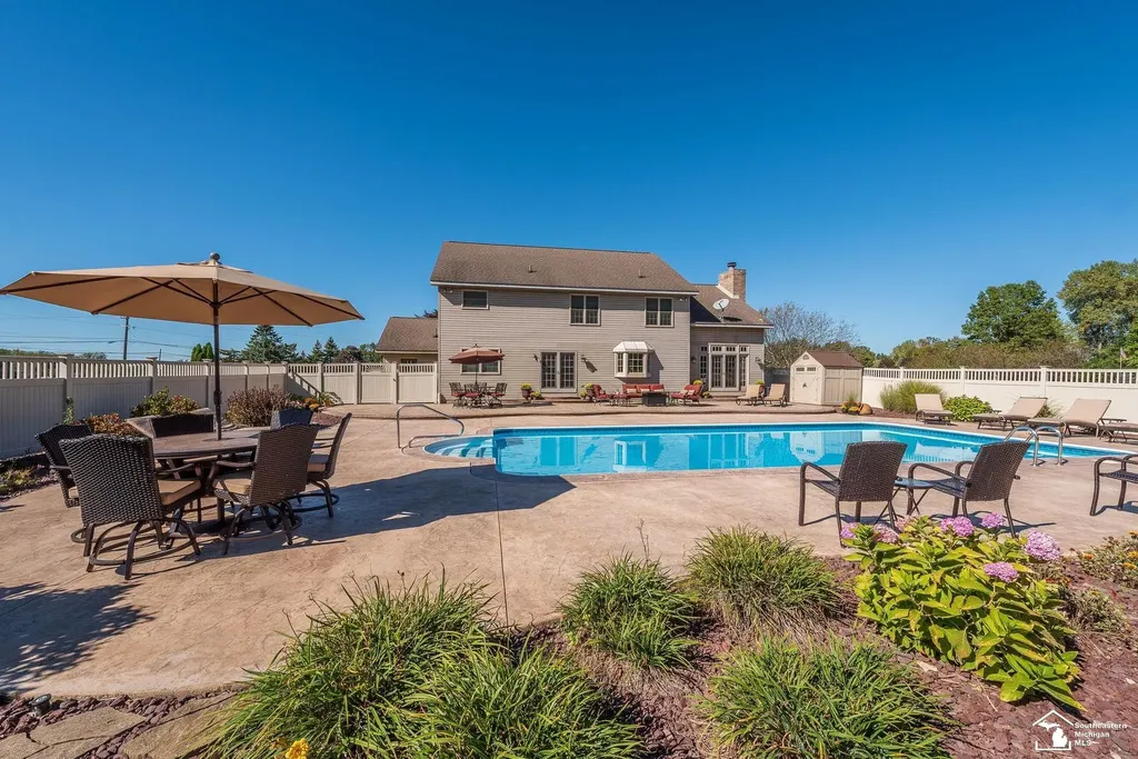 14725 Dixon Road Dundee Township MI 48131