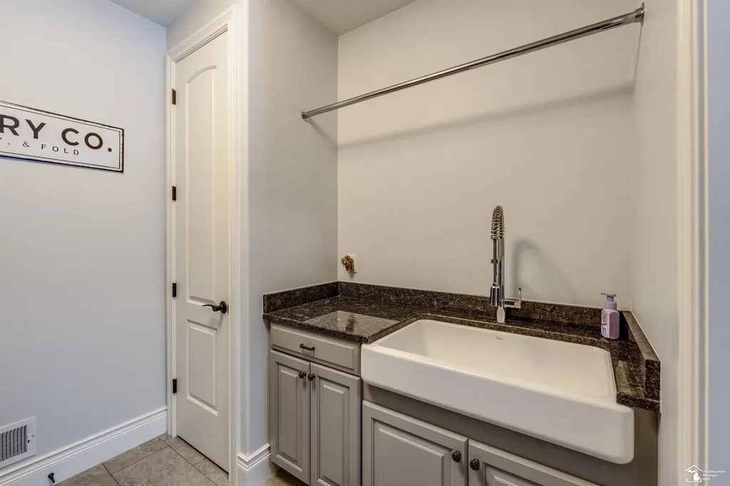 1501 W Dean Road Bedford Township MI 48182