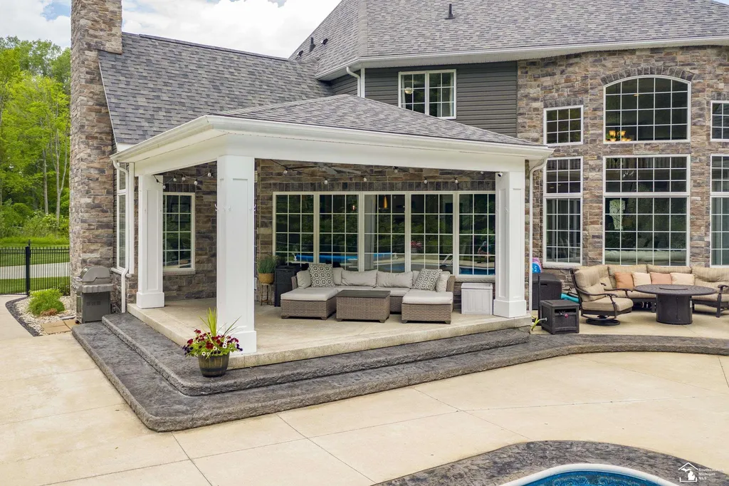 1501 W Dean Road Bedford Township MI 48182