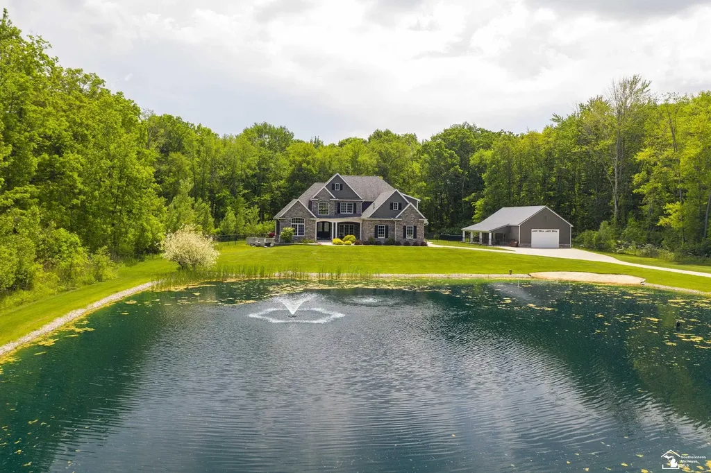 1501 W Dean Road Bedford Township MI 48182