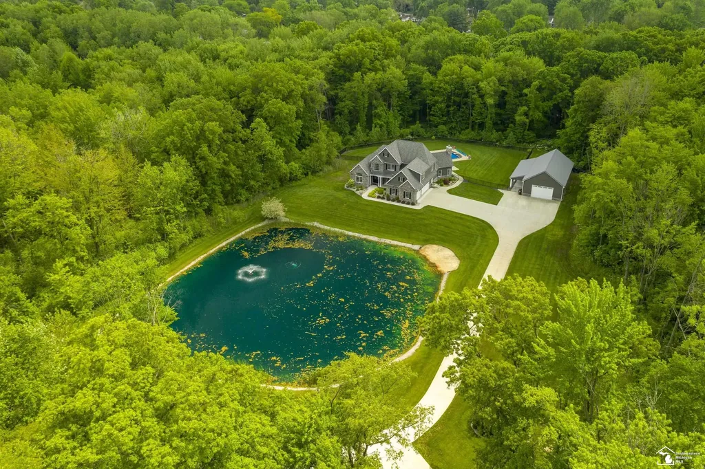 1501 W Dean Road Bedford Township MI 48182