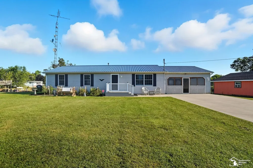 14667 Roberts Court Amboy Township MI 49232