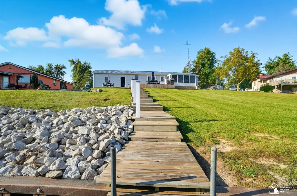14667 Roberts Court Amboy Township MI 49232