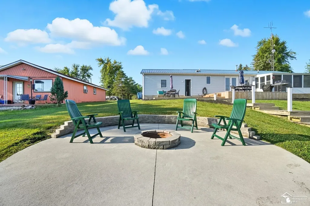 14667 Roberts Court Amboy Township MI 49232