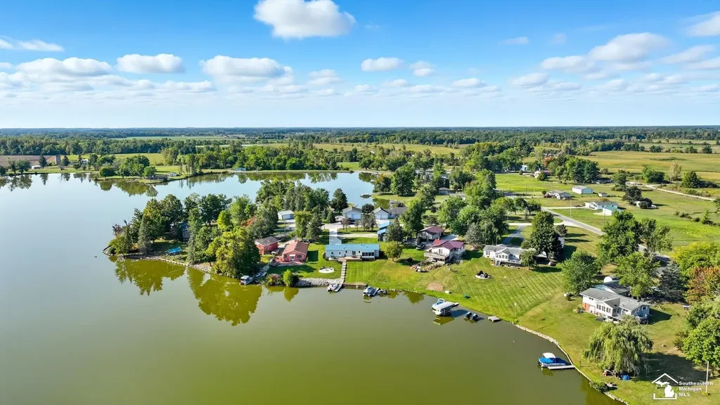 14667 Roberts Court Amboy Township MI 49232