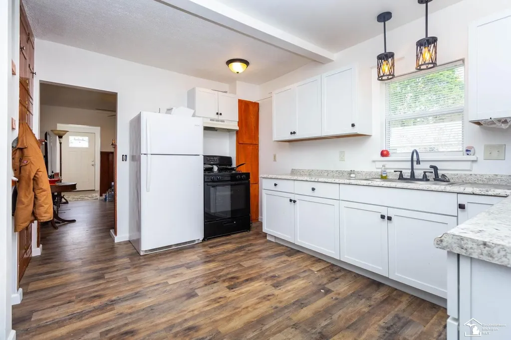 4124 4th Street Frenchtown Township MI 48166