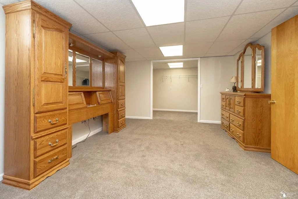 2600 Meanwell Road Petersburg City MI 49270