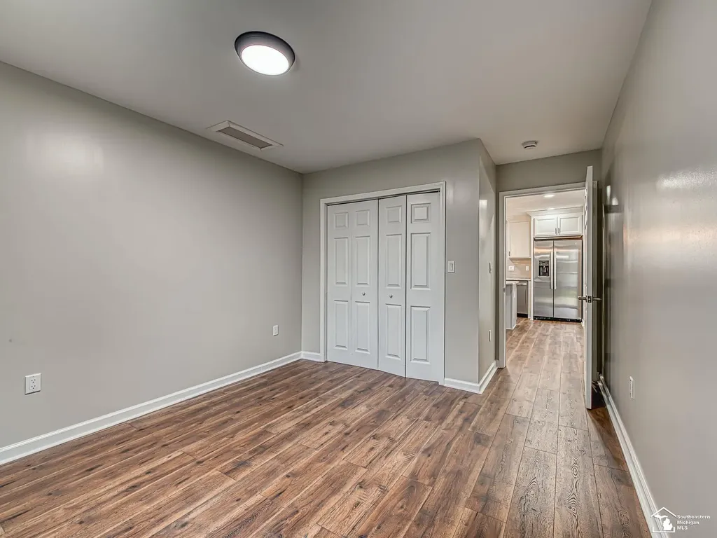3019 8th Street Frenchtown Township MI 48162