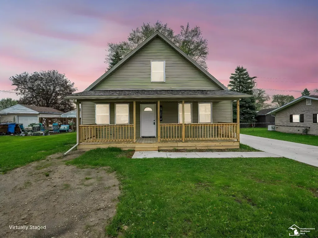 3019 8th Street Frenchtown Township MI 48162