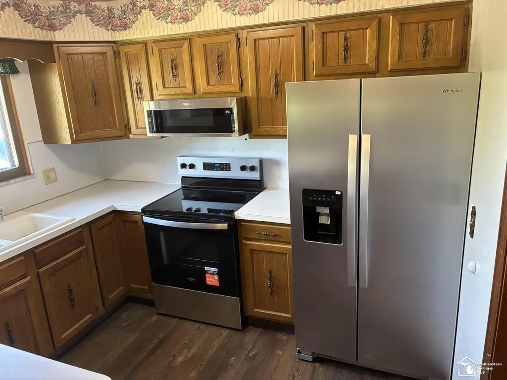 1303 W Erie Street Bedford Township MI 48182