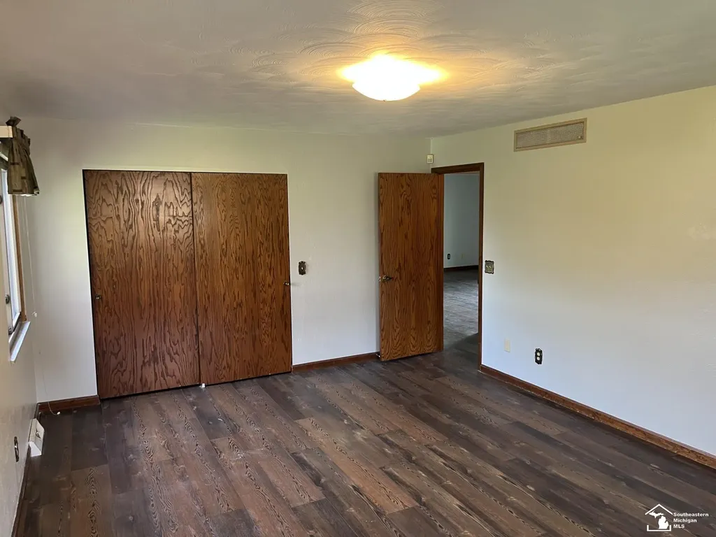 1303 W Erie Street Bedford Township MI 48182