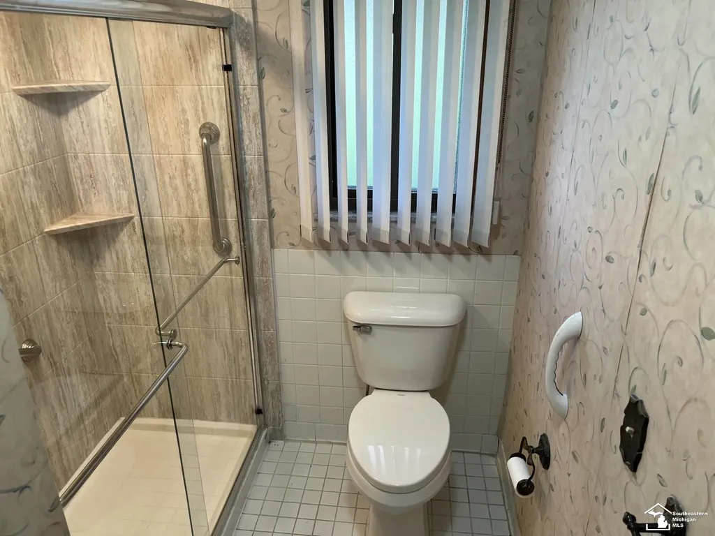 1303 W Erie Street Bedford Township MI 48182