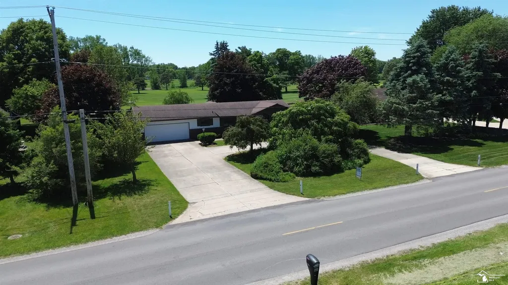 1303 W Erie Street Bedford Township MI 48182