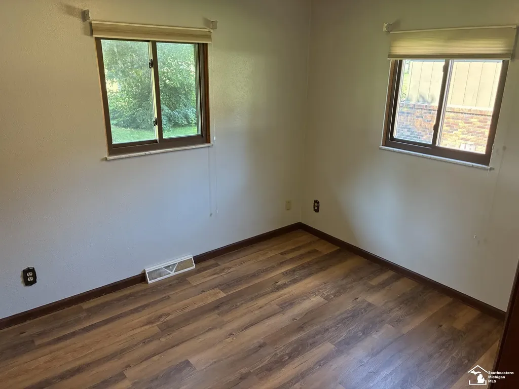 1303 W Erie Street Bedford Township MI 48182