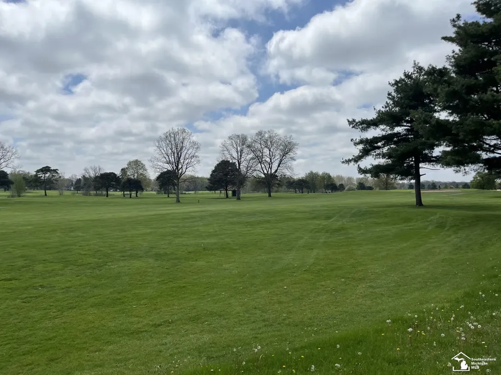 1303 W Erie Street Bedford Township MI 48182