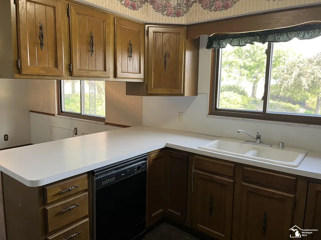 1303 W Erie Street Bedford Township MI 48182