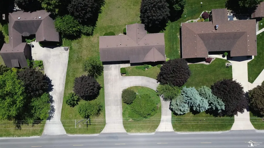 1303 W Erie Street Bedford Township MI 48182