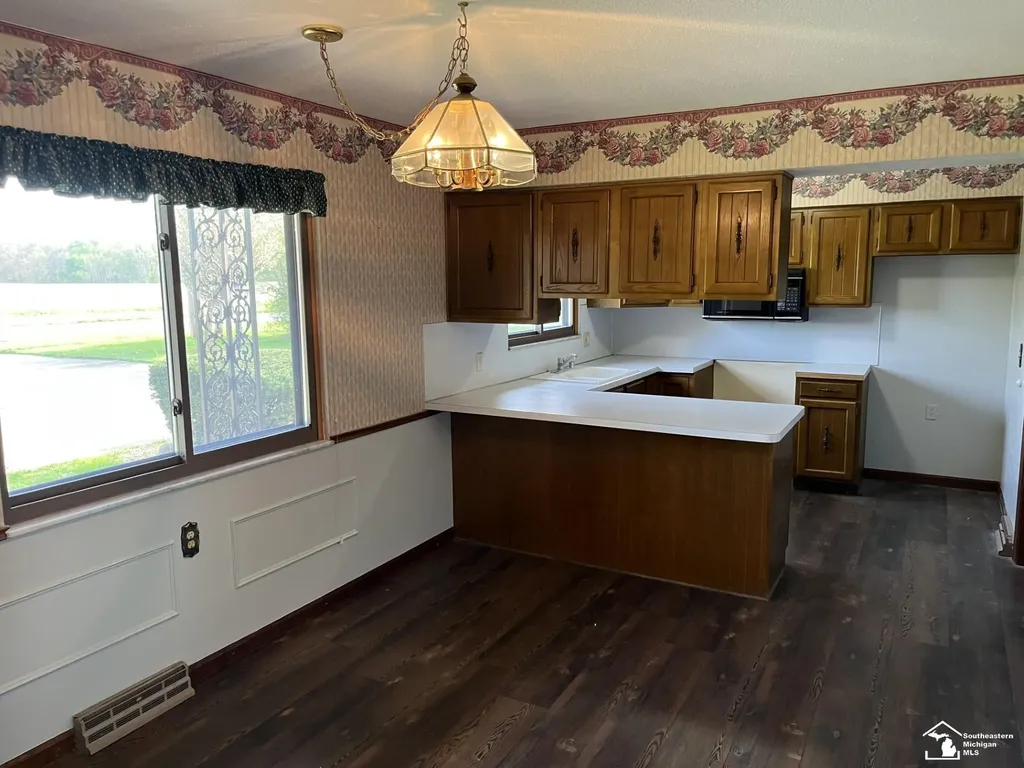 1303 W Erie Street Bedford Township MI 48182
