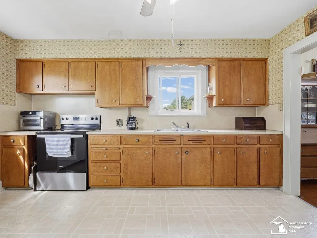 2361 Manhattan Street Erie Township MI 48133