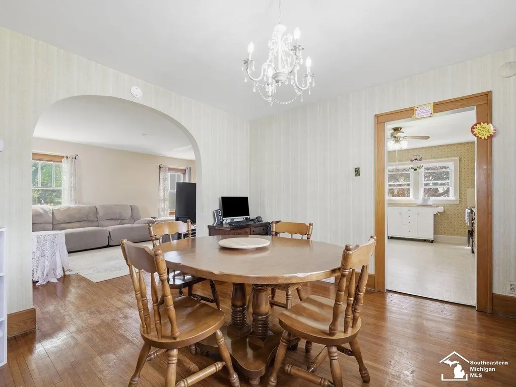 2361 Manhattan Street Erie Township MI 48133