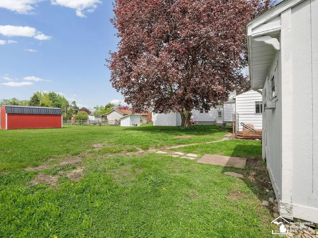 2361 Manhattan Street Erie Township MI 48133