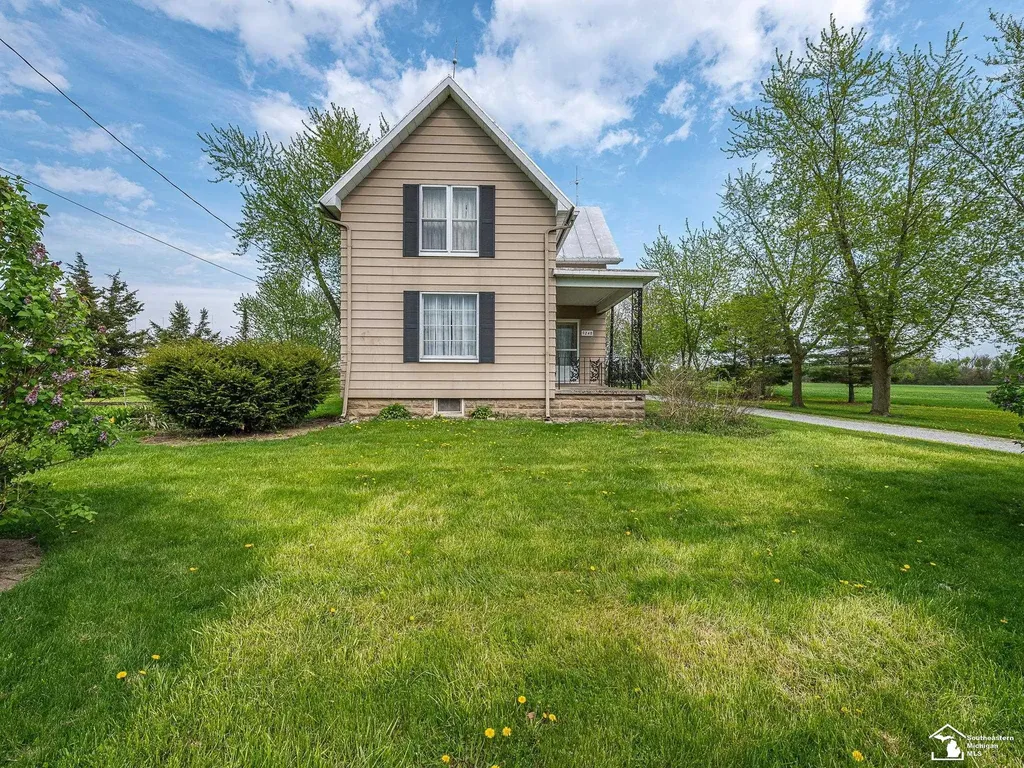 9248 Chinavare Road Berlin Charter Township MI 48166