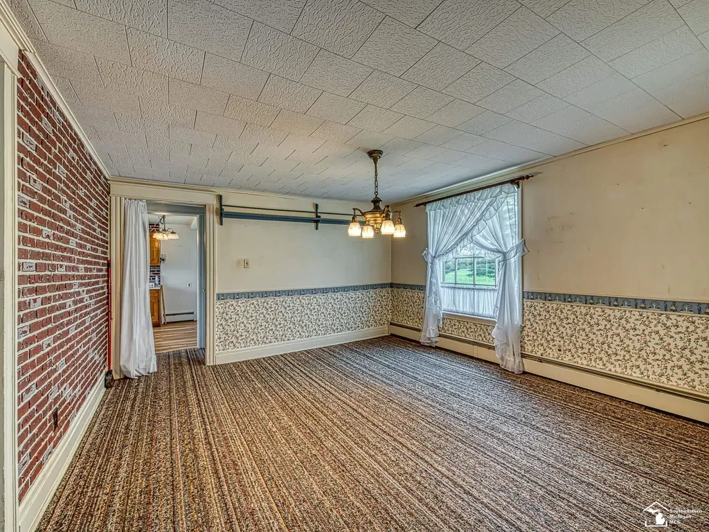 9248 Chinavare Road Berlin Charter Township MI 48166