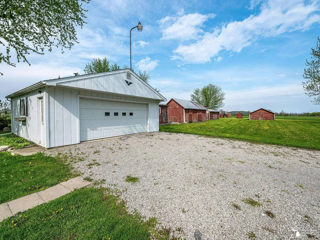 9248 Chinavare Road Berlin Charter Township MI 48166