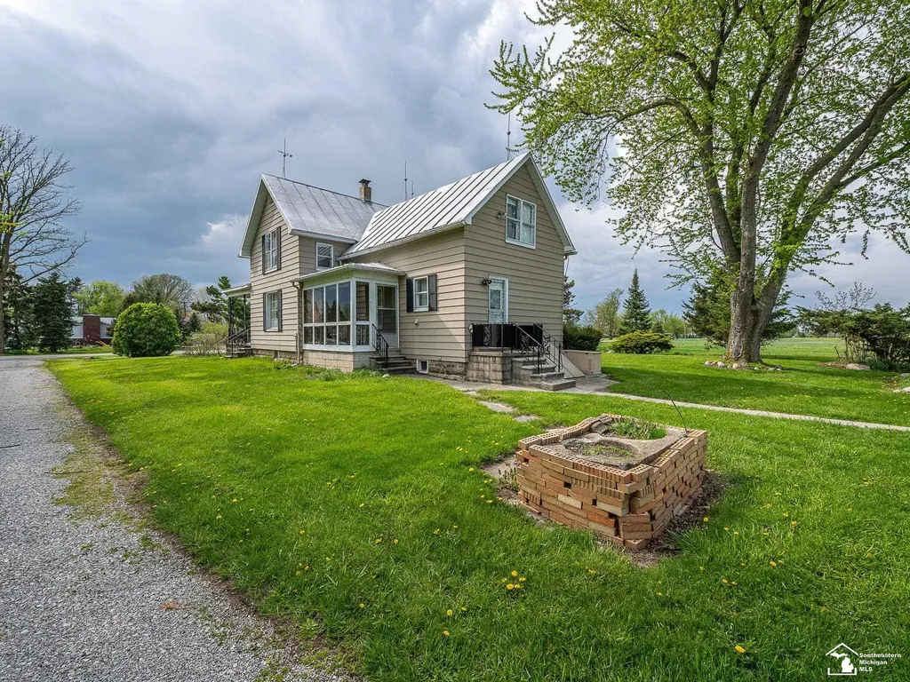 9248 Chinavare Road Berlin Charter Township MI 48166