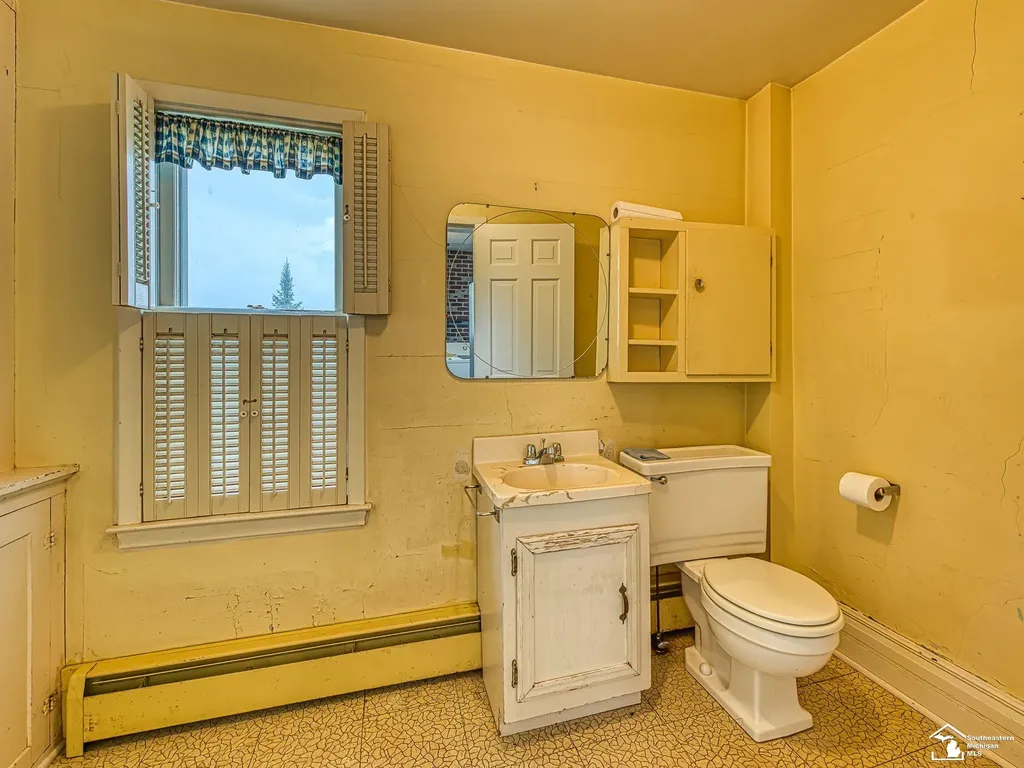 9248 Chinavare Road Berlin Charter Township MI 48166