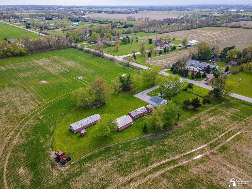 9248 Chinavare Road Berlin Charter Township MI 48166