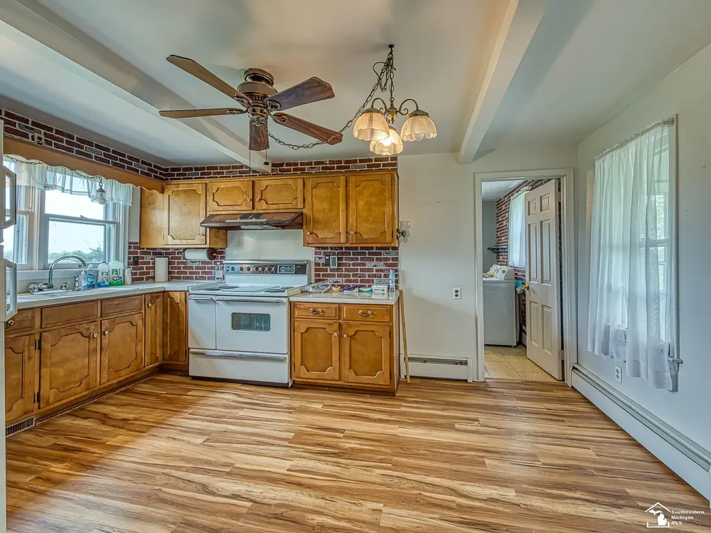 9248 Chinavare Road Berlin Charter Township MI 48166