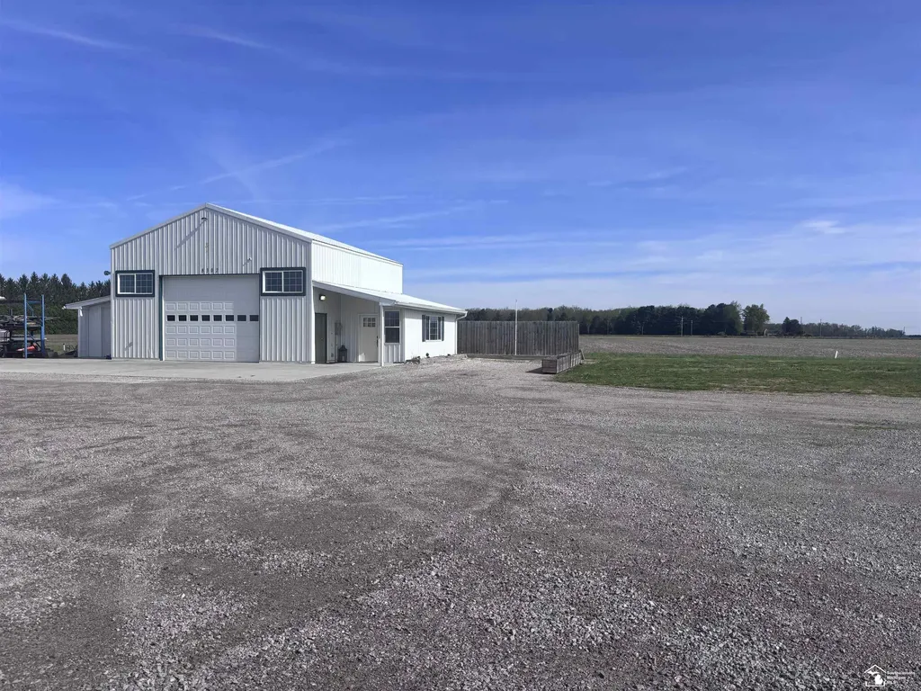 8302 E Us 223 Highway Palmyra Township MI 49228