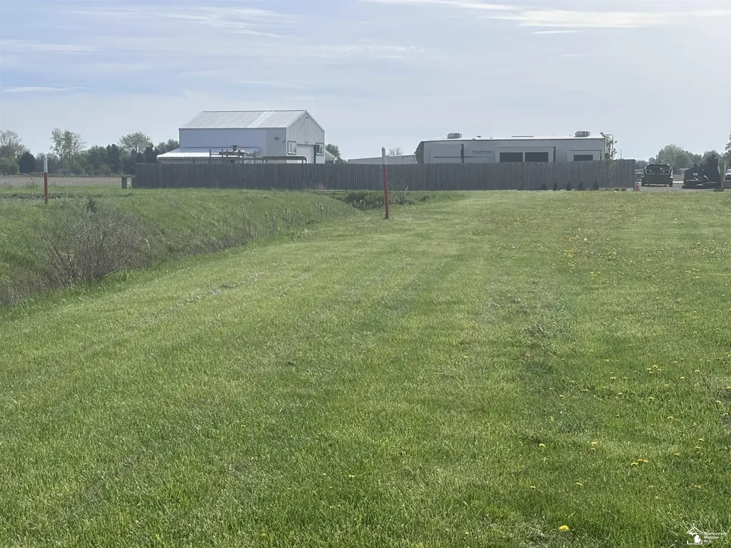 8302 E Us 223 Highway Palmyra Township MI 49228