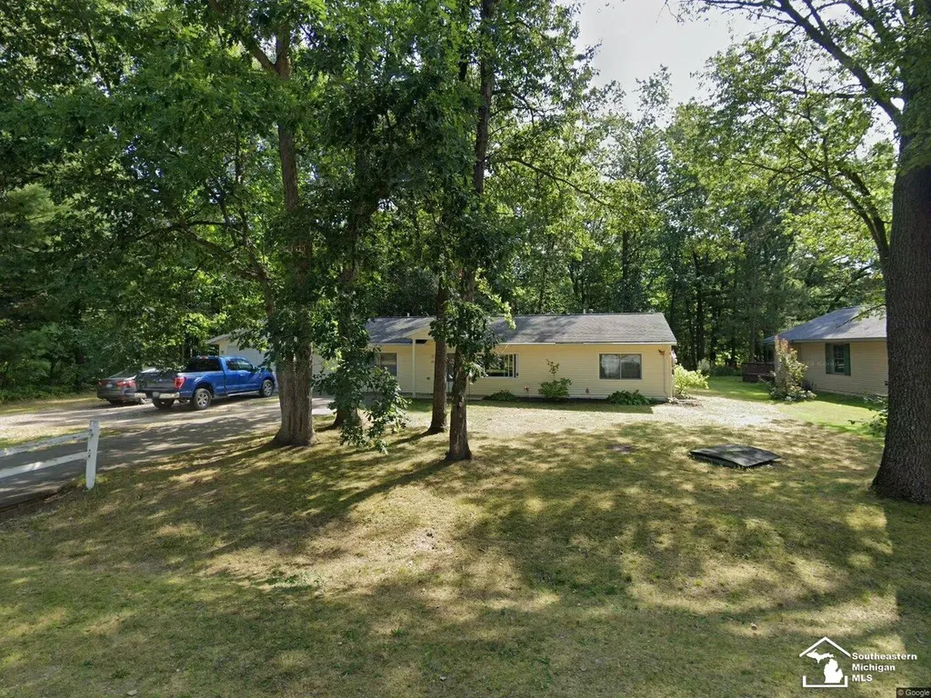 103 Marigold Lane Unknown City MI 48629