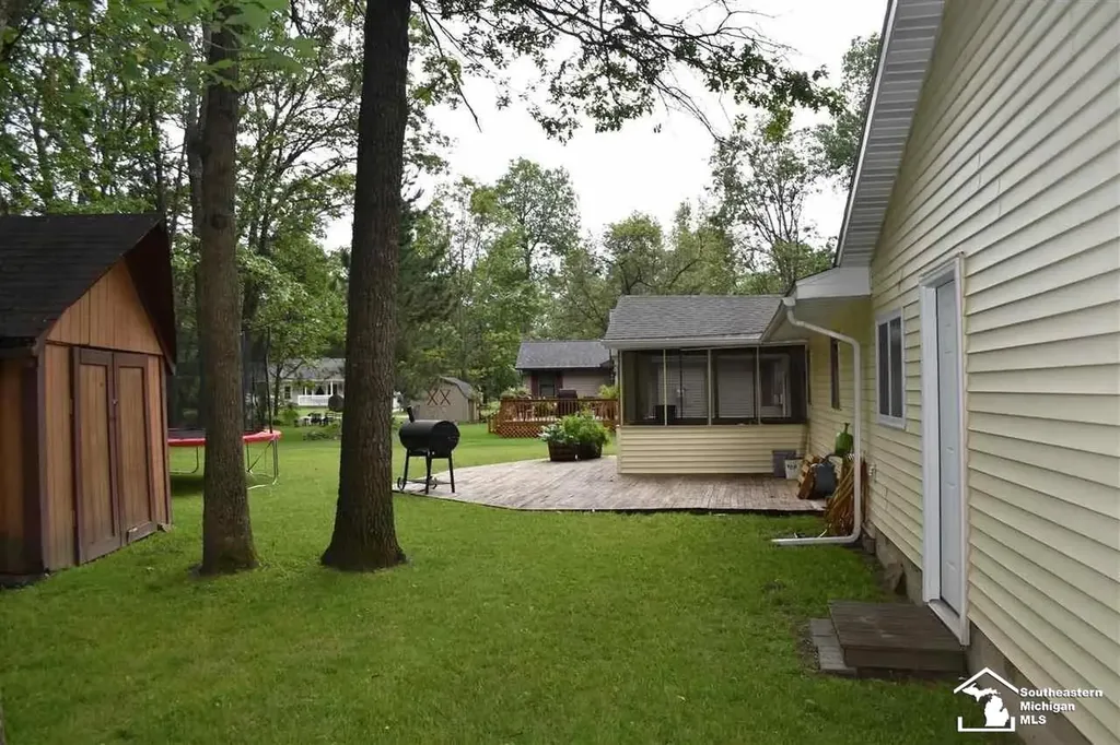 103 Marigold Lane Unknown City MI 48629