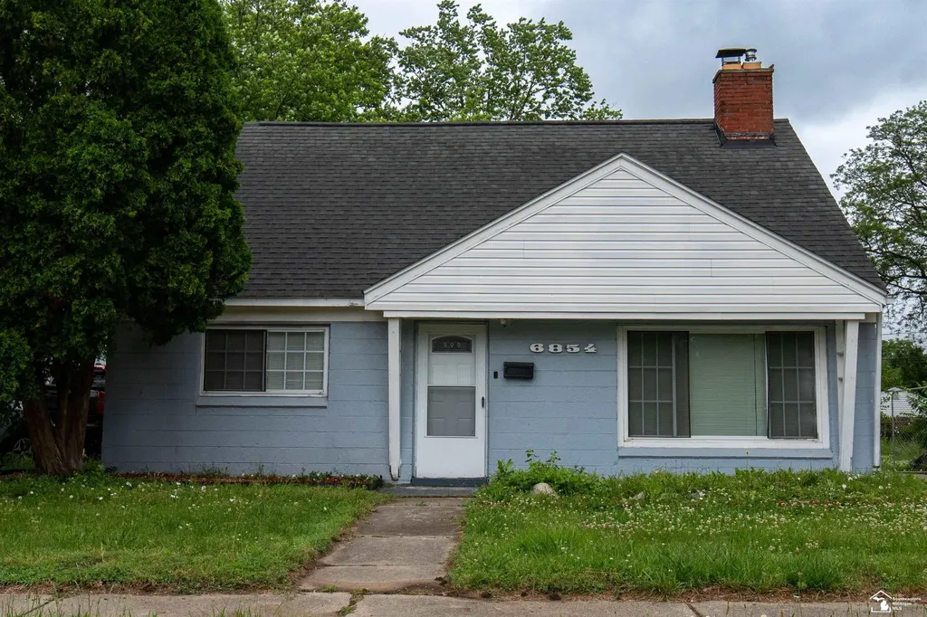6854 Fenton Street Dearborn Heights City MI 48127