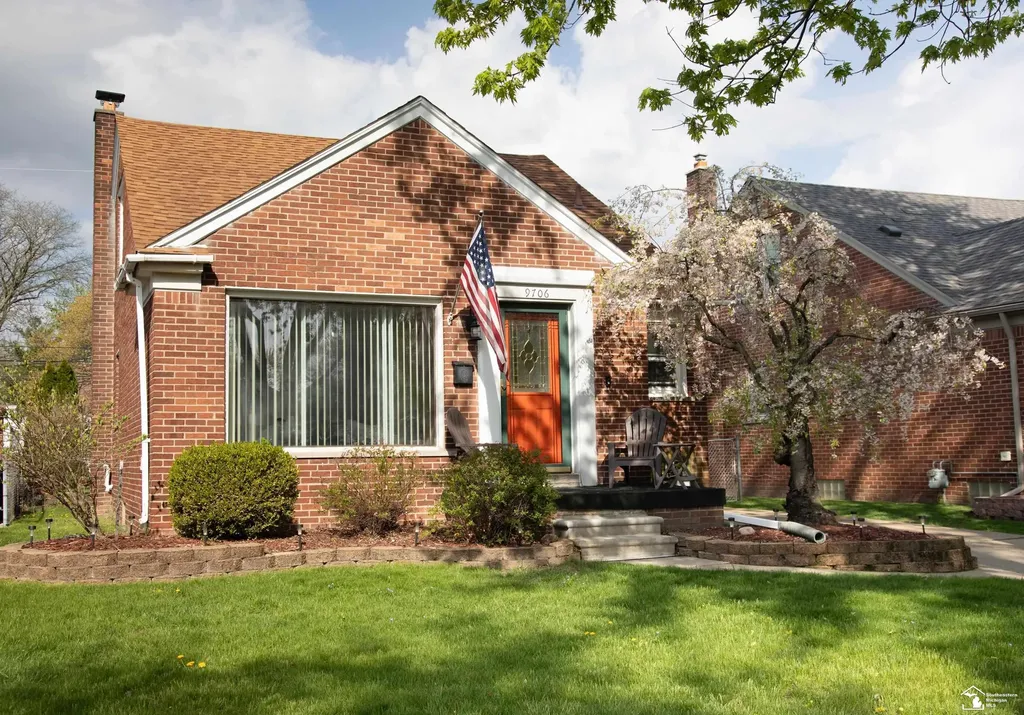 9706 Sterling Avenue Allen Park City MI 48101