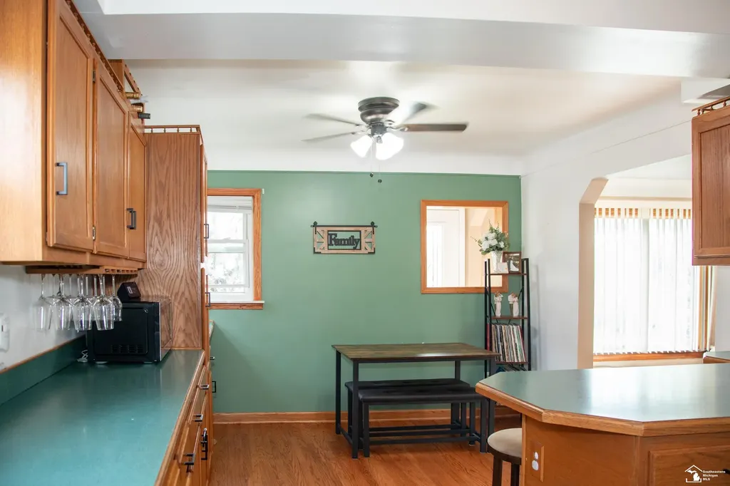 9706 Sterling Avenue Allen Park City MI 48101