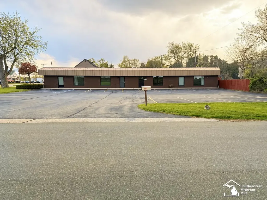 15175 S Dixie Highway Monroe Charter Township MI 48161