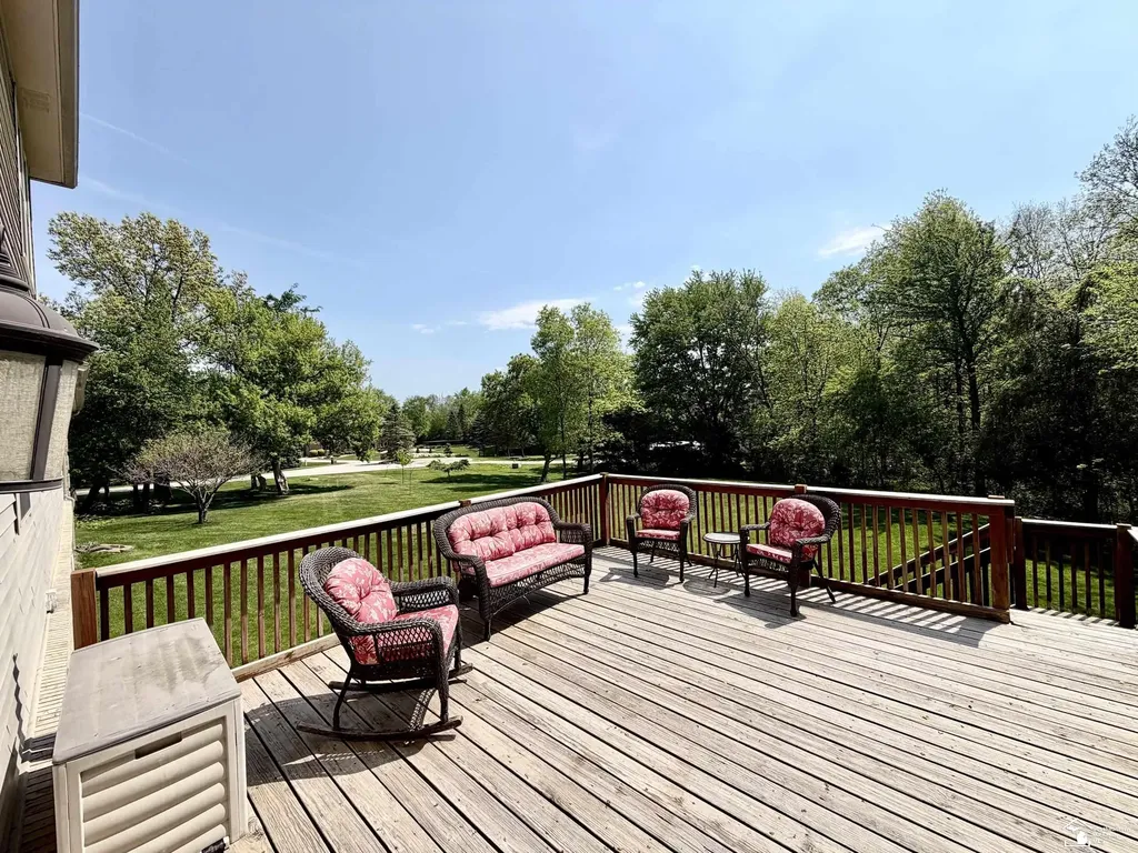 52881 Rico Court Lyon Charter Township MI 48393