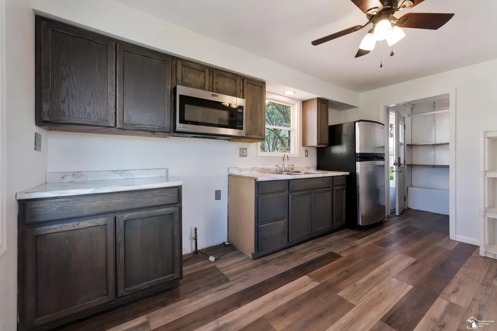 2500 Candace Street Erie Township MI 48133