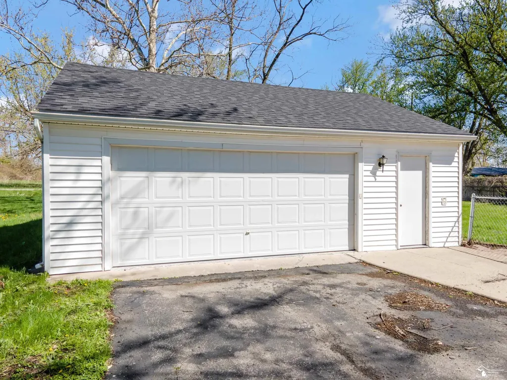 2500 Candace Street Erie Township MI 48133