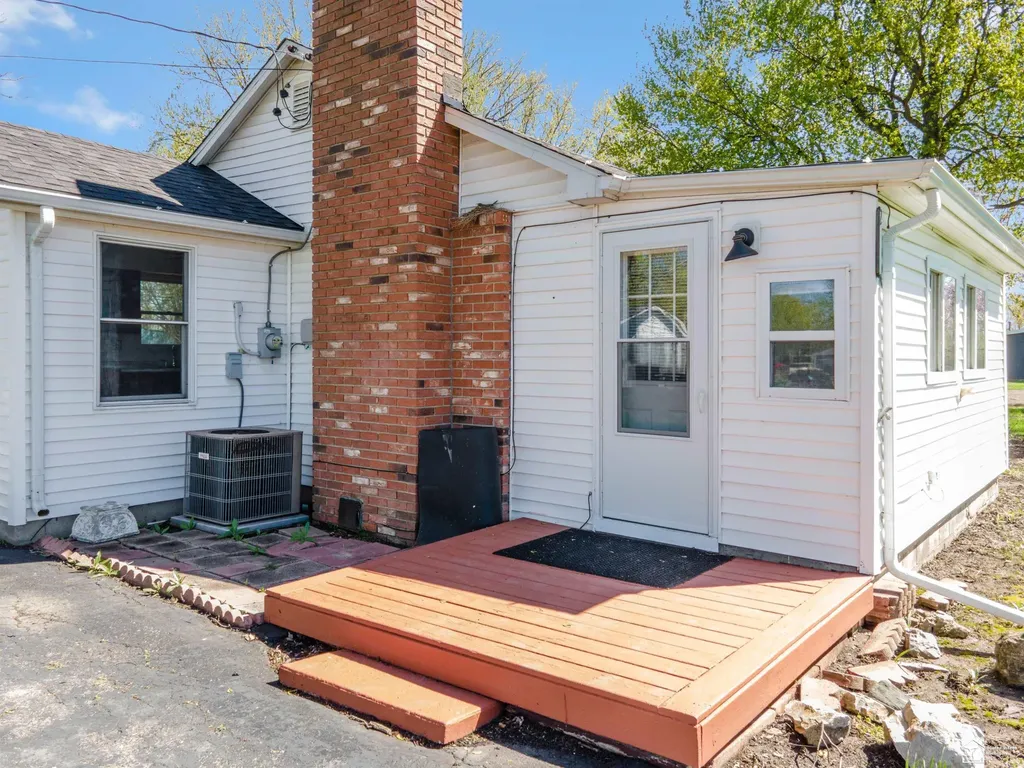 2500 Candace Street Erie Township MI 48133