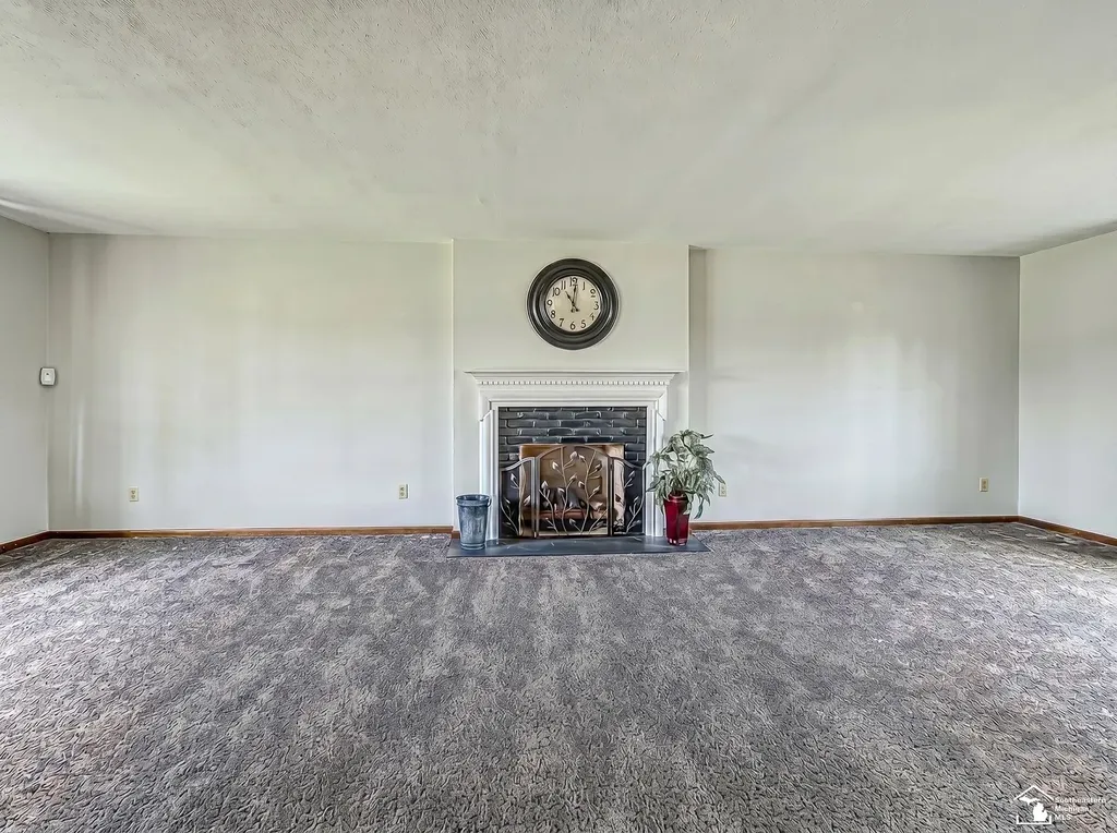 1060 Hollywood Drive Monroe City MI 48162