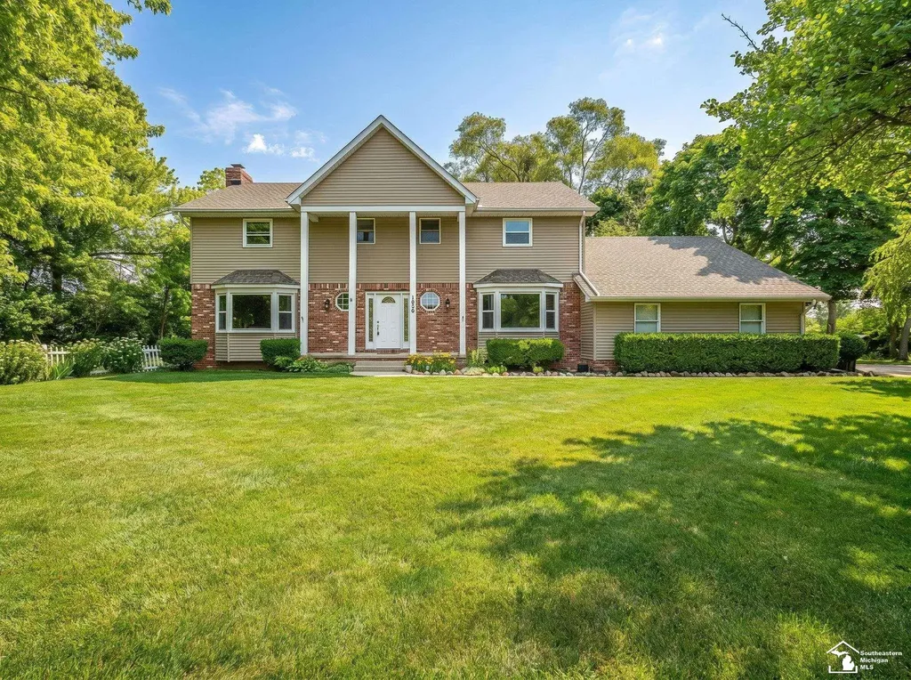 1060 Hollywood Drive Monroe City MI 48162
